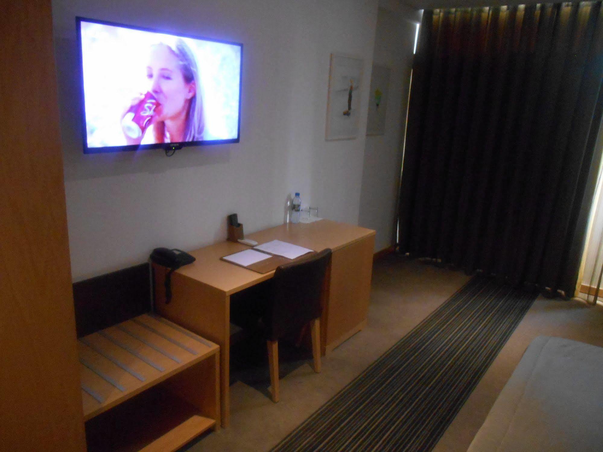 Hotel Ritz Capital Luanda Zewnętrze zdjęcie